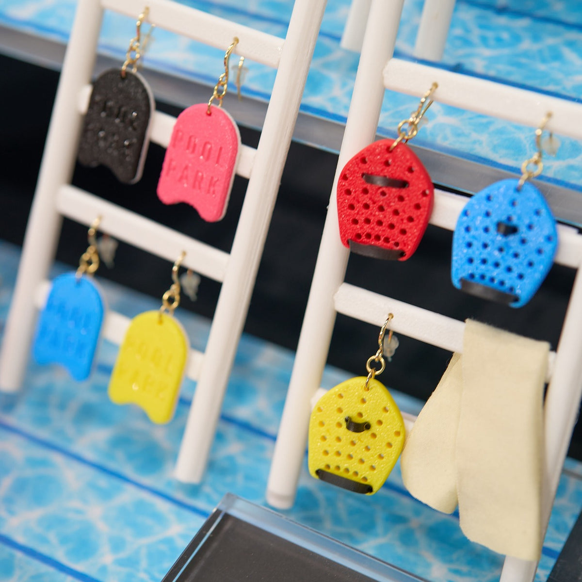 ピアス